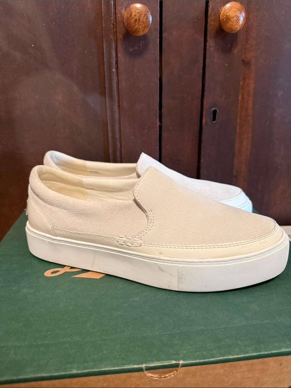 Women’s UGG suede shoes 9.5. Worn once.
